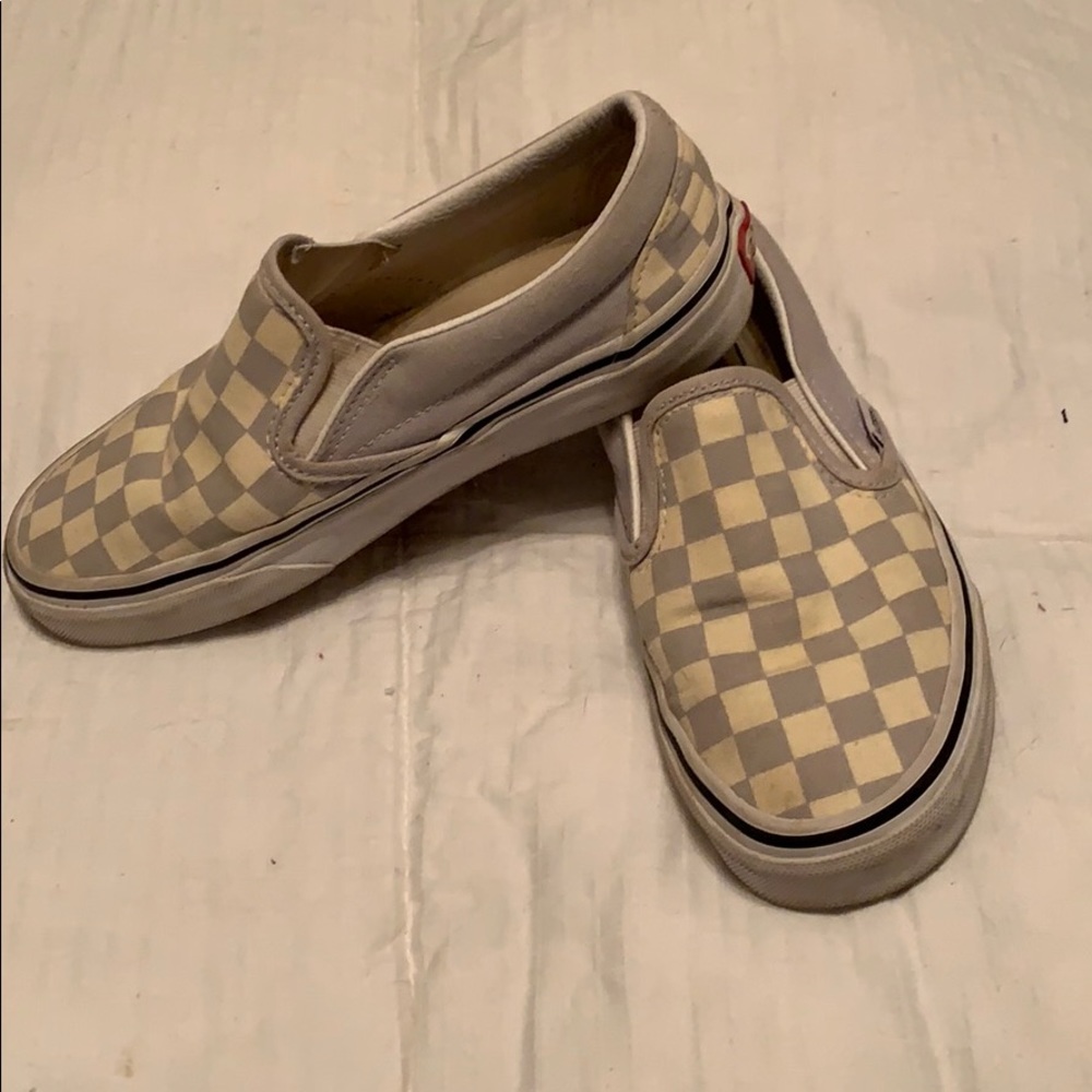 Vans - Picture 2 of 3